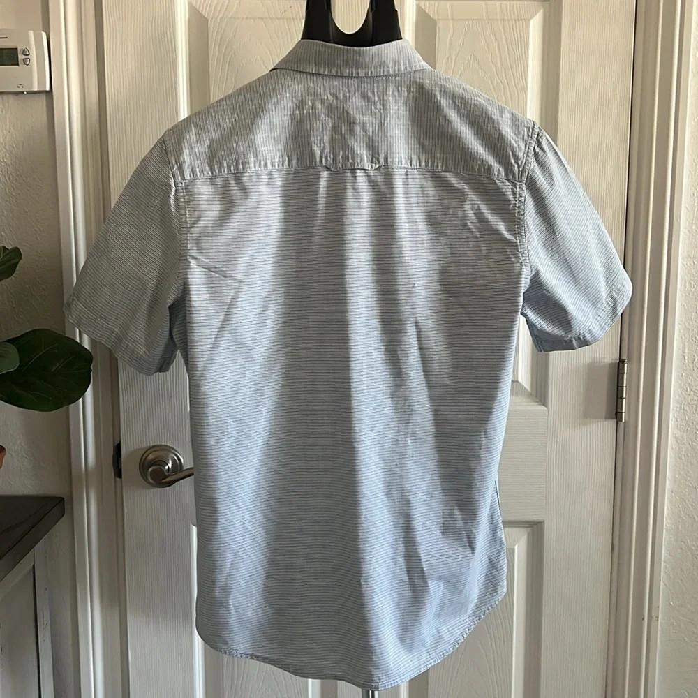 L.L.Bean 100% cotton button down shirt size S - Picture 3 of 11